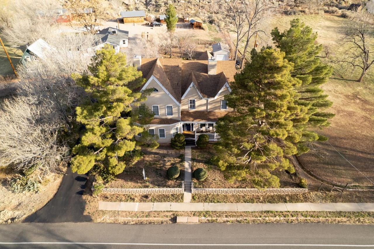 Tyler Inn At Zion Rockville Екстериор снимка